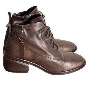 P Monjo Brown Leather Lace Up Ankle Boots, New in Box